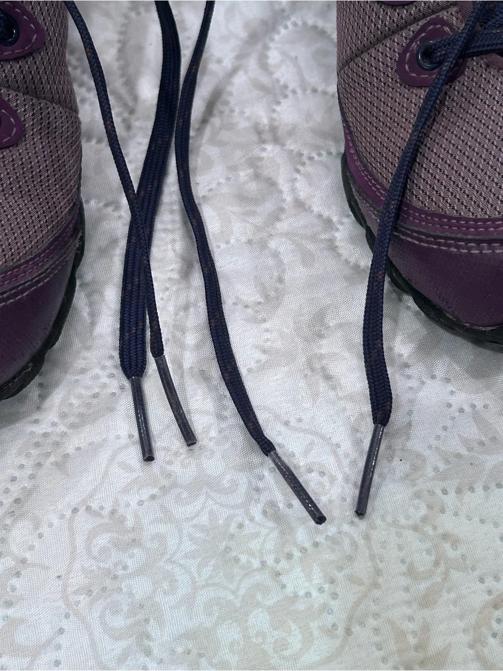 Ahnu Ripstop Sneakers 1101557 Womens Size 8 Waterproof Numentum Vibram Comfort